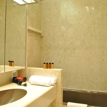 Gray D'albion Lou511 Apartman *
